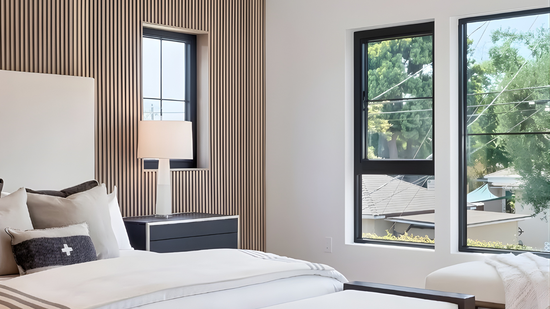 VLX 500 Single & Double Hung Window in Doral, FL | TruePane Windows & Doors - detail 4